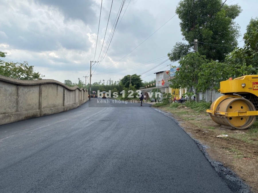 Bán Đất Gần Đường Bùi Văn Hòa, Biên Hòa, diện tích 75m2. Gía 1 TỶ 180