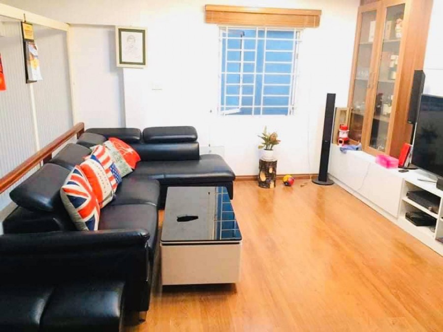 Bán nhà Vũ Trọng Phụng, Thanh Xuân 39m2, gần phố, lô góc, giá 4,5 tỷ.