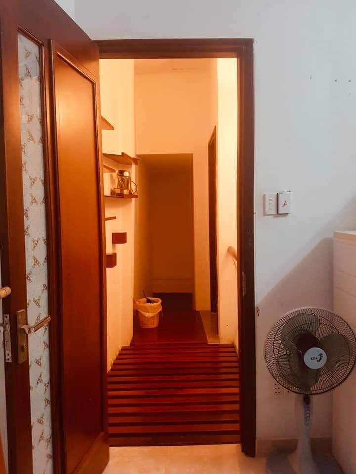 Bán nhà giá rẻ 4.8 tỷ, còn 4.5 tỷ, khu dân cư, nhà phong thuỷ tốt, sổ đẹp, lhcc