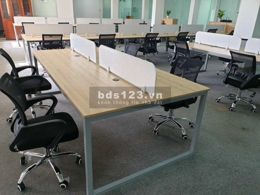 Cho thuê văn phòng Lý Thường Kiệt dt 500m2, giá 100 triệu/tháng, liên hệ 0971079192