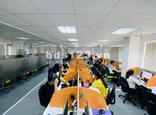Cho thuê văn phòng Lý Thường Kiệt dt 500m2, giá 100 triệu/tháng, liên hệ 0971079192