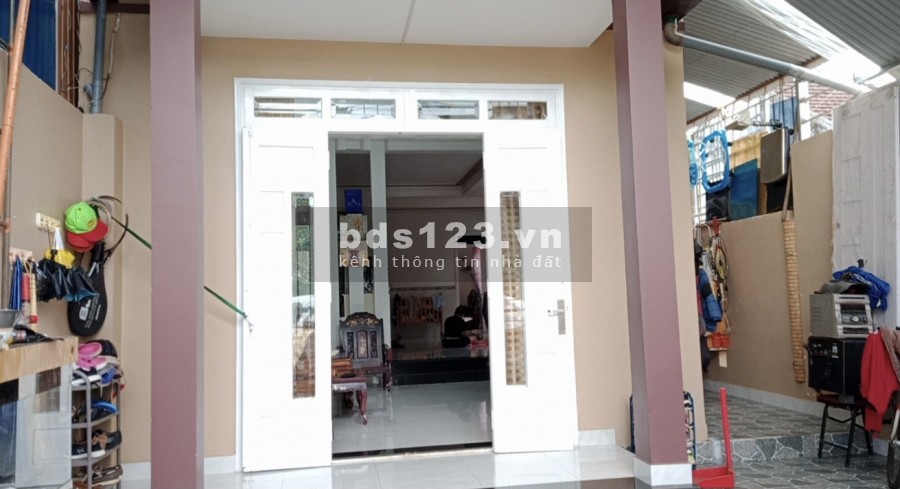 Cần bán nhà đẹp giá rẻ đường Tây Sơn thành phố Bảo Lộc, giá bán 3.85 tỷ, lhcc