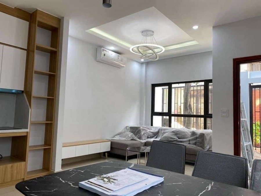 Bán nhà đẹp nhất có sẵn nội thất sịn, thiết kế hiện đại, ô tô đường Tân Thuỵ, giá 3.1 tỷ