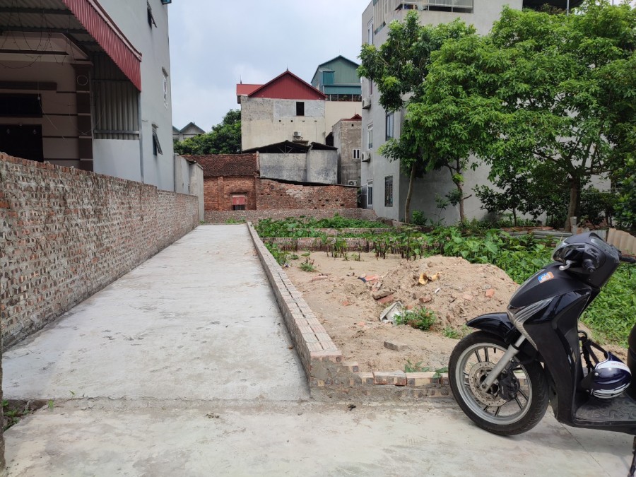 Nhỉnh tỷ có ngay đất rộng 43m2 thôn Nhì Vân Nội Đông Anh. Đường o tô