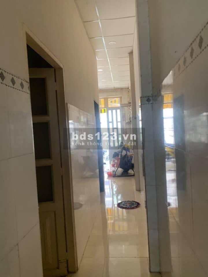 Bán nhà hẻm Đỗ Tấn Phong, Phú Nhuận, dt 145m2 cấp 4, cần bán rất gấp trong mùa dịch