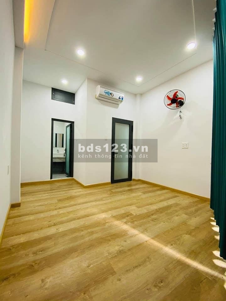 Bán nhà hẻm xe hơi Hoàng Hoa Thám mặt tiền 7 mét P5 Phú Nhuận Giá chỉ 6 tỷ 6