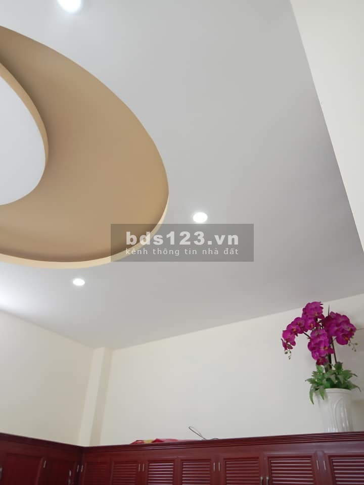 [Bán nhà] Nguyễn Sơn, Tân Phú, dt 4x16m, giá 5 tỷ 690tr, LH 0933592713
