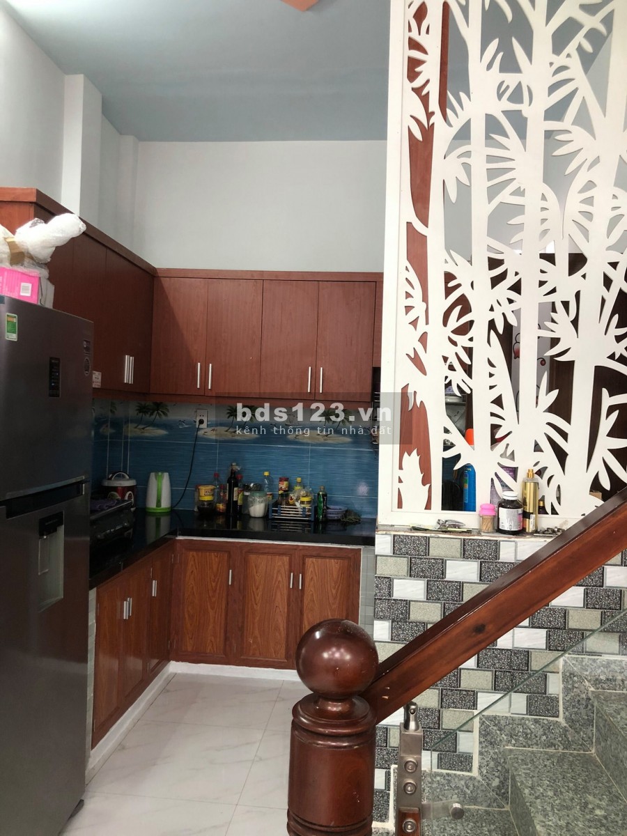 (Gò Vấp) Bán nhà hxh, gần Thạch Đà (Phạm Văn Chiêu), 3 tầng đúc kiên cố giá 4.18 tỷ