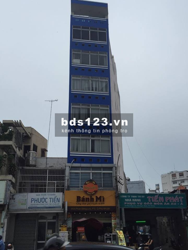 Cho thuê phòng MT 68A Phan Đăng Lưu, P 5, Phú Nhuận, DT: 22m2 (Có Thang máy - Máy giặt miễn phí)