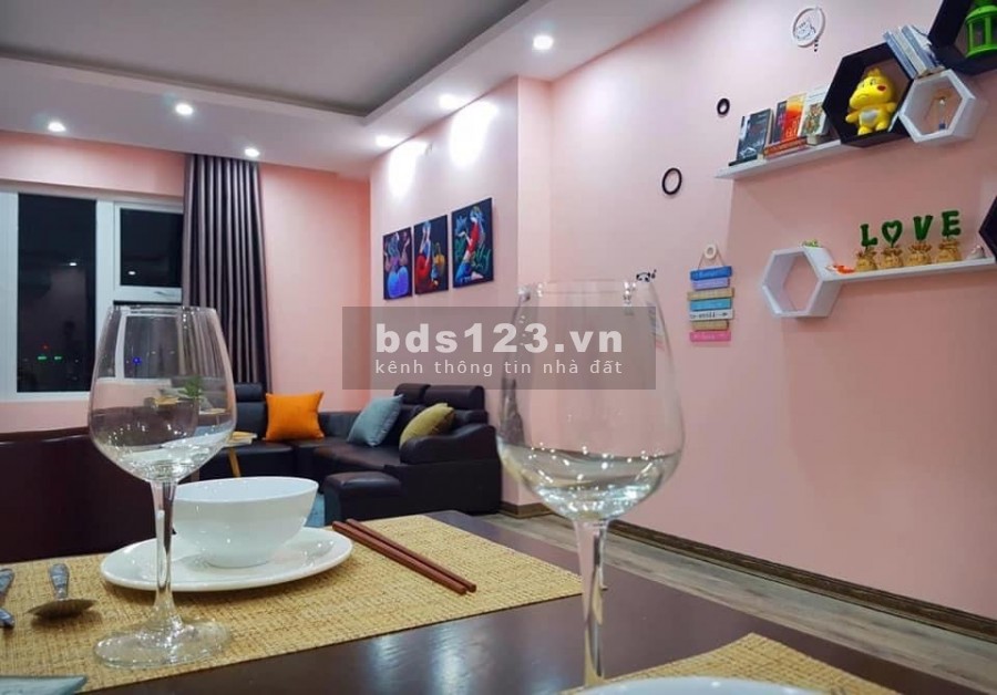 Nhà sang giá đẹp căn hộ 84m2 2PN 2WC full nội thất bán gấp chỉ 1 tỷ 700 triệu tại FLC Star Tower LH: 0369696280