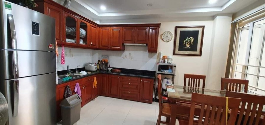 Bán nhà biệt thự liền kề phố Mai An Tuấn, dt 75m2, đúc 5 tầng, giá 9 tỷ, gara ô tô, thang máy, lh 0395454603
