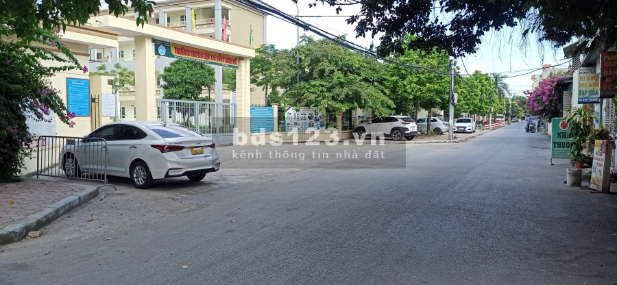 Bán đất Tây Mỗ, Nam Từ Liêm dt 48m2, mặt tiền 4m, ngõ taxi vào, gần đường lớn 42,5triệu/m2