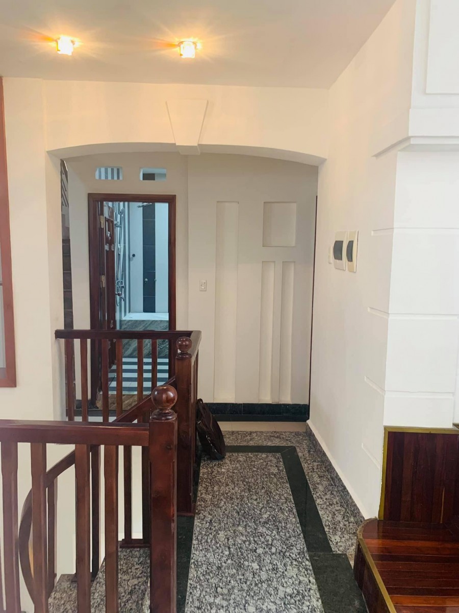 Bán nhà siêu đẹp phố Tây Sơn, vào ở luôn, diện tích sử dụng 70m2, giá nhỉnh 6 tỷ