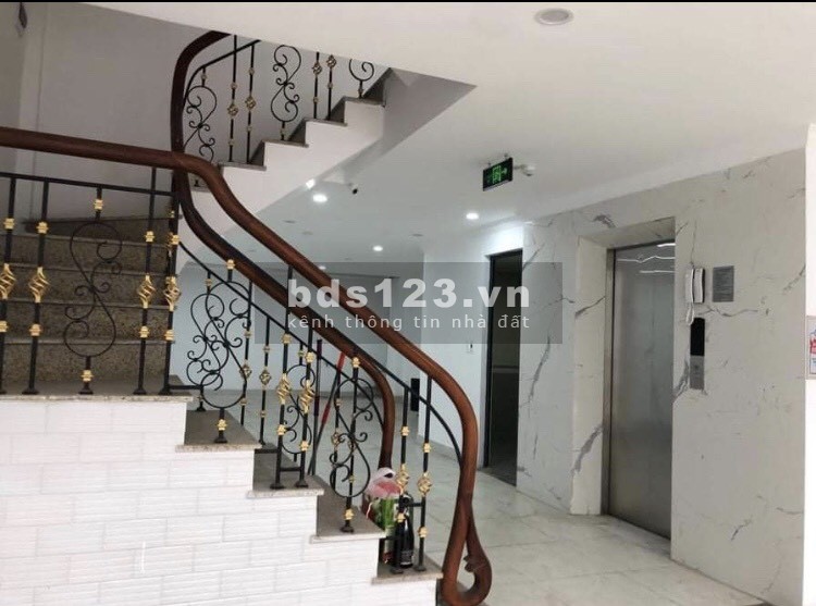Bán nhà phố Hồng Tiến, Quận Long Biên, thành phố Hà Nội, diện tích 123m2, chính chủ