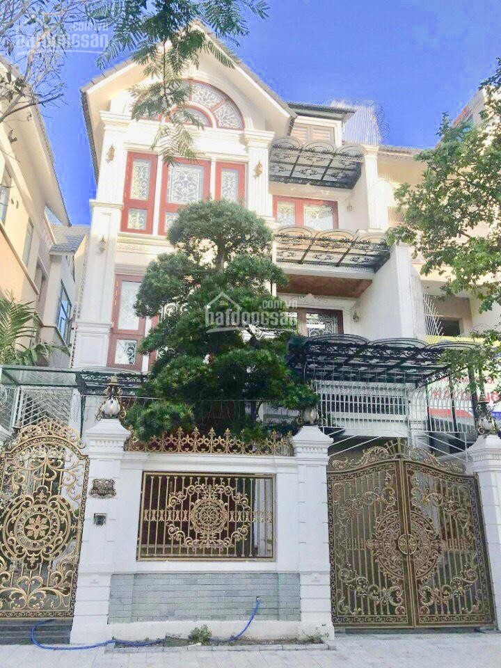Doanh Nghiệp Làm Ăn Khó Khăn Do Vì Covid Nên Cần Nhanh Biệt Thự An Khang Villa. Hướng Đông Nam