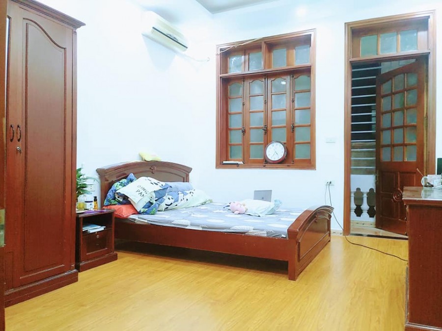 Bán Nhà Tôn Đức Thắng, Q.Đống Đa, vị trí cực đẹp, 60m2x4 tầng, giá 5,8 tỷ