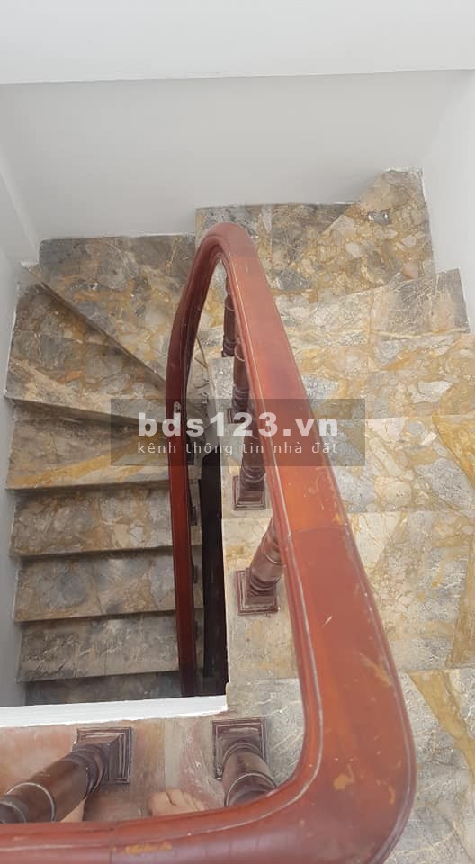 Bán nhà 1 nhà ra phố Giáp Nhị Hoàng Mai, diện tích 36m2, 4 tầng, giá nhỉnh 3 tỷ, kinh doanh