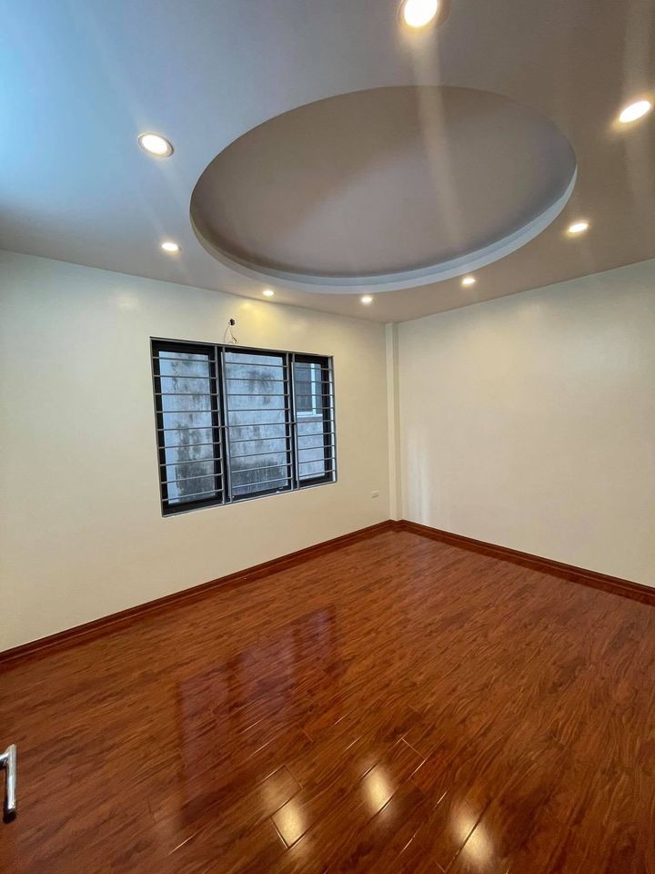 Giá đẹp cho đầu tư Thái Thịnh, Đống Đa, dt 40.3m2, 4 tầng, chỉ nhỉnh 4 tỷ