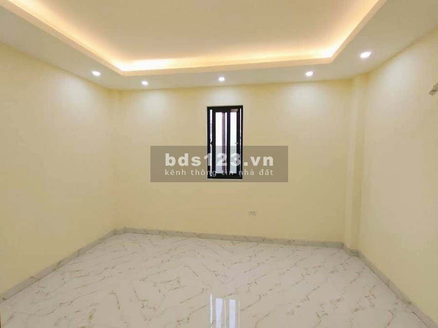 Bán nhà Trần Phú Hà Đông nguyên căn mới ô tô vào nhà, ld, dt 38m2, 4 tầng, giá 4.3 tỷ