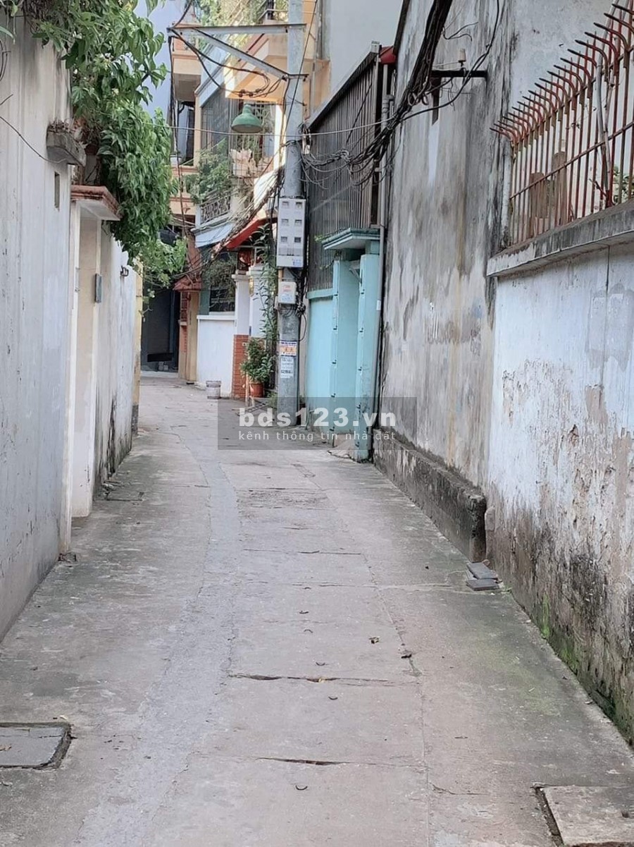 Nhà nguyên căn Đa Sỹ, Quận Hà Đông, giá 2.7 tỷ, đúc 5 tầng, diện tích 36m2, lhcc