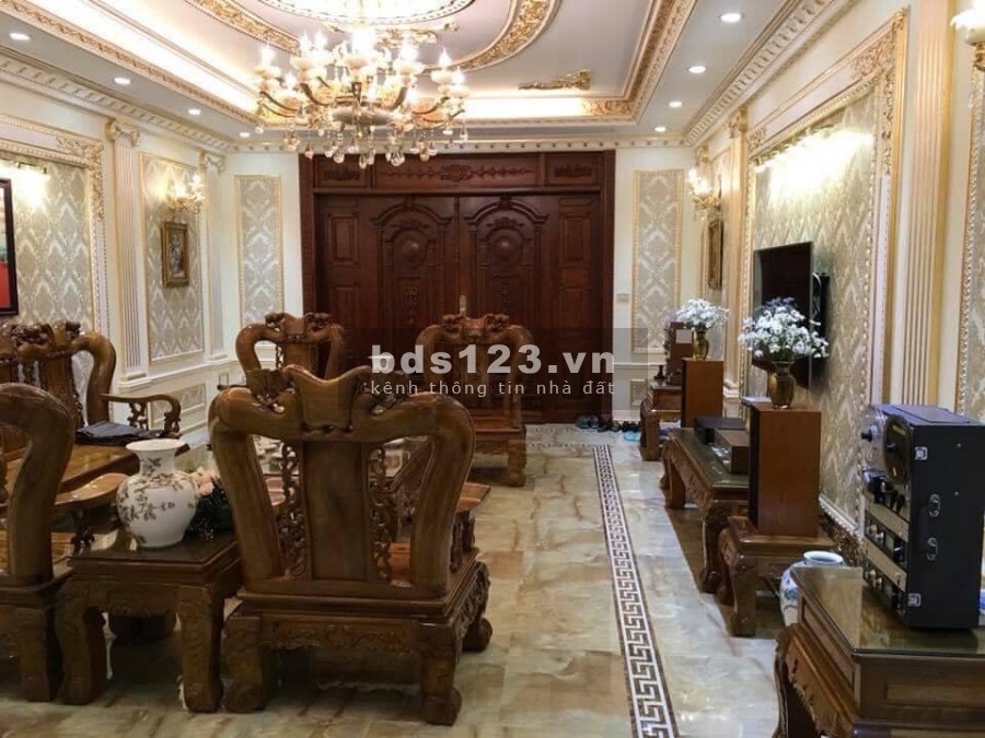 Liền kề đẳng cấp kinh doanh mọi loại hình, nội ngoại thất rát vàng, vị trí đắc địa, giá bán 22 tỷ