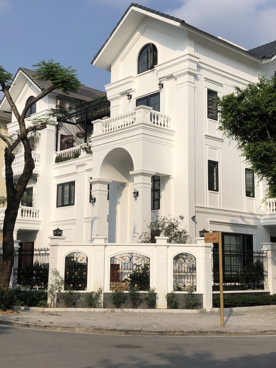 Doanh Nghiệp Làm Ăn Khó Khăn Do Vì Covid Nên Cần Nhanh Biệt Thự An Khang Villa. Hướng Đông Nam