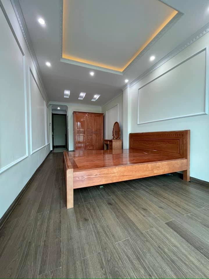 Bán nhà mặt phố, Trung tâm Hà Đông, oto tránh, kinh doanh, giá bán 6 tỷ, sổ đỏ