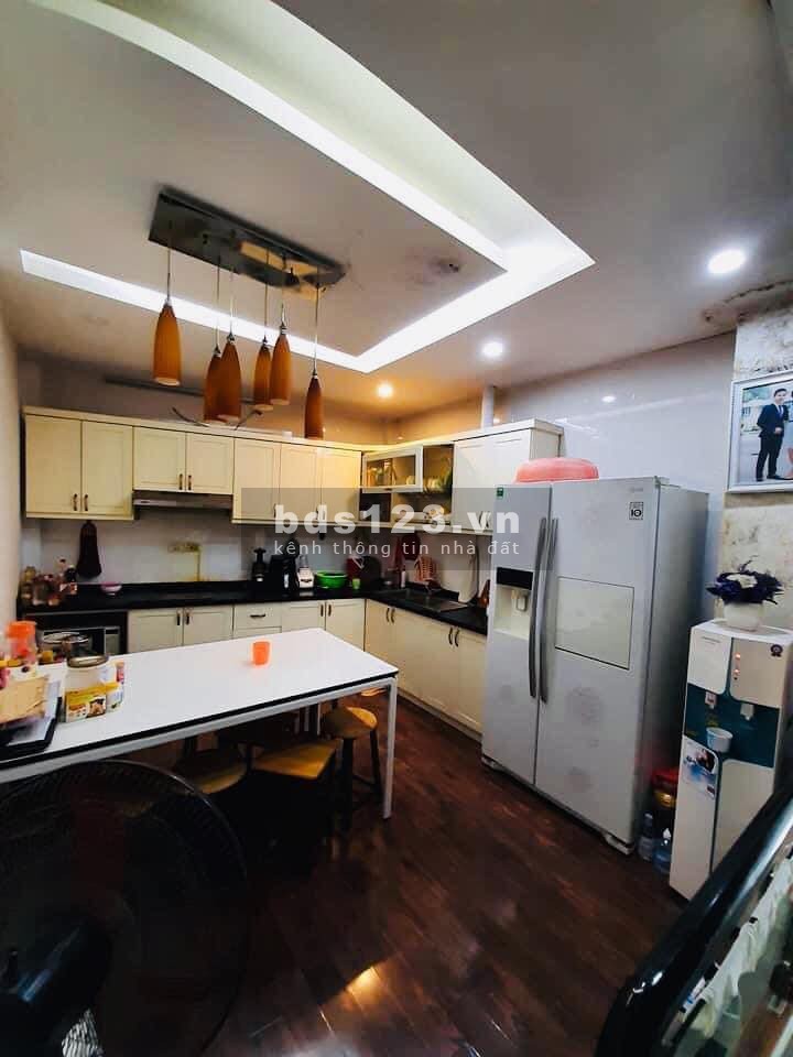Bán nhà 5 tầng ngõ 322 Mỹ Đình, thích hợp kinh doanh dt 35m2 giá 4.4 tỷ lh 0392969999