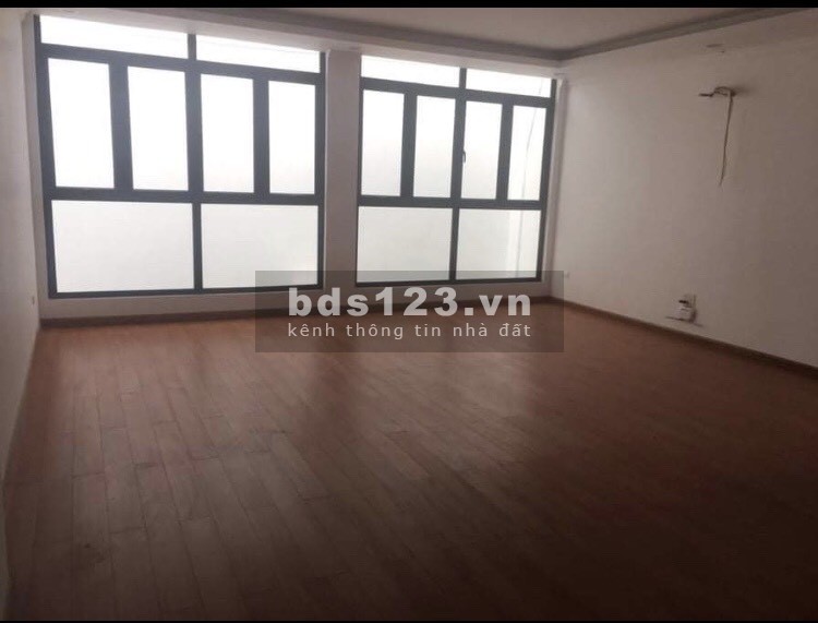 Bán nhà phố Hồng Tiến, Quận Long Biên, thành phố Hà Nội, diện tích 123m2, chính chủ