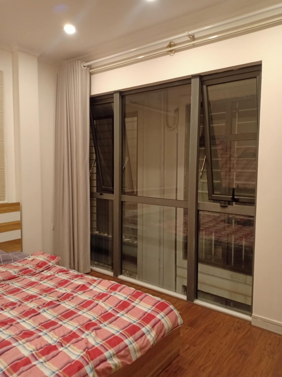 Cần bán nhà nguyên căn Xuân Đỉnh, dt 40m2, 5 tầng, mt 3.7m, tiện ích, giá 3.69 tỷ, Từ Liêm.