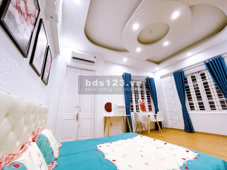 Bán chung cư mini giá rẻ 10 phòng chùa Láng, Đống Đa, giá thuong Lượng, sổ đỏ sẵn