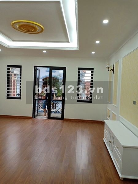 Bán nhà Lương Khánh Thiện dt 50m2 5 tầng đúc mặt tiền 4m giá bán 8.7 tỷ