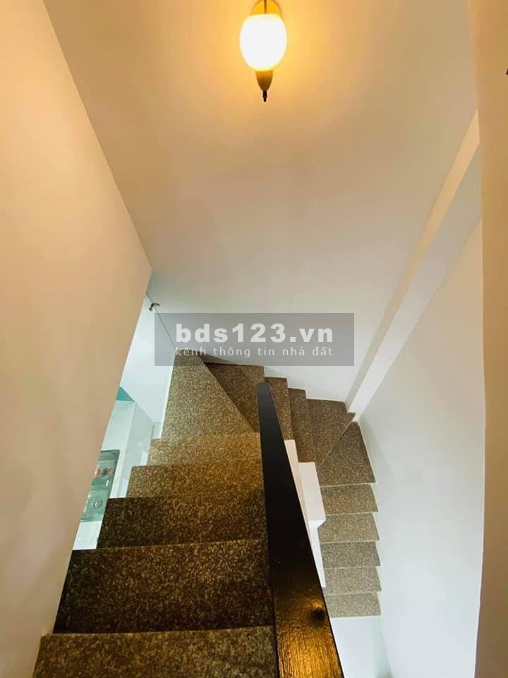 Bán nhà hẻm xe hơi Hoàng Hoa Thám mặt tiền 7 mét P5 Phú Nhuận Giá chỉ 6 tỷ 6