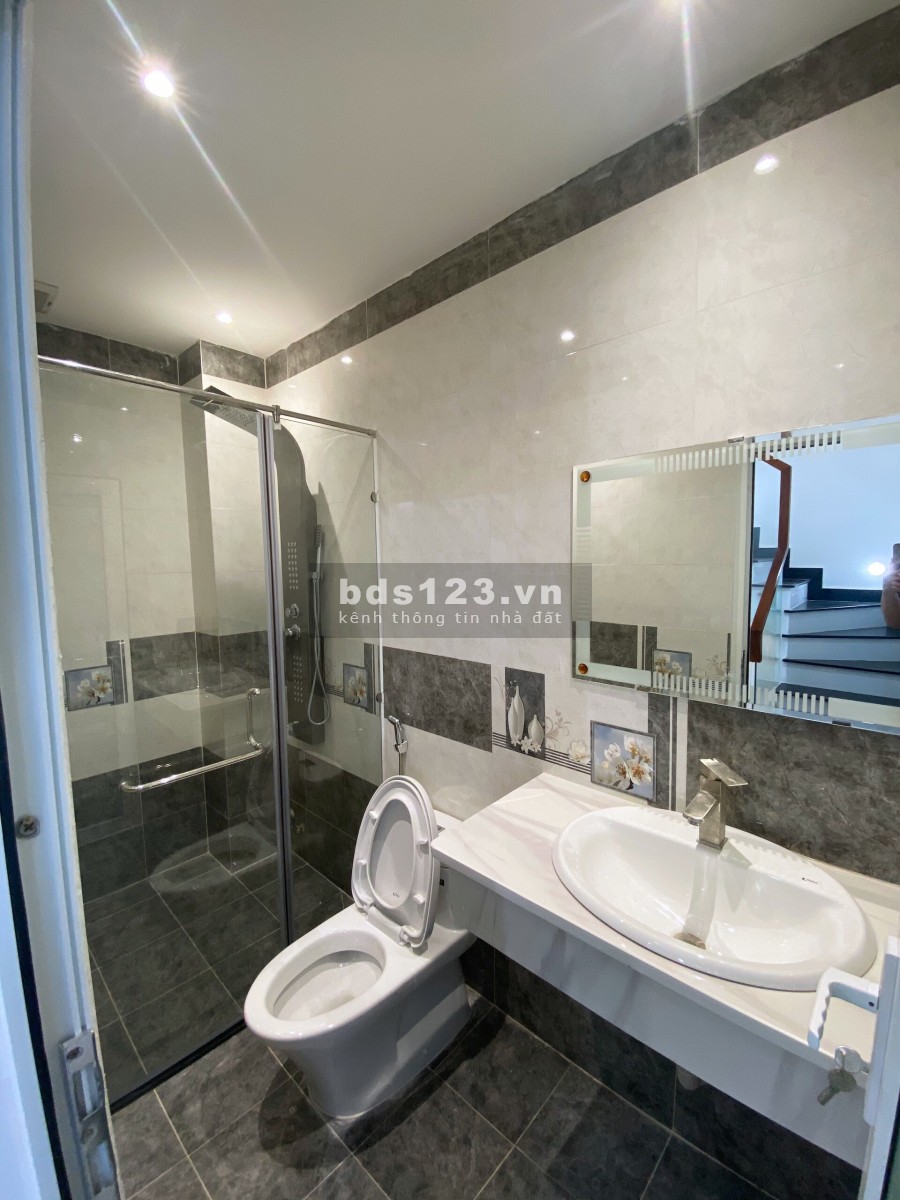 Nhà quận Bình Thạnh - Xô Viết Nghệ Tĩnh, giá bán 5 tỷ, 1 trệt, 1 lửng, 2 lầu, sân thượng