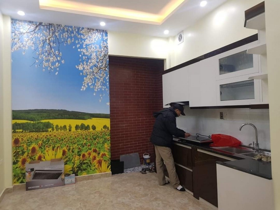 Cần bán nhà nguyên căn Xuân Đỉnh, dt 40m2, 5 tầng, mt 3.7m, tiện ích, giá 3.69 tỷ, Từ Liêm.