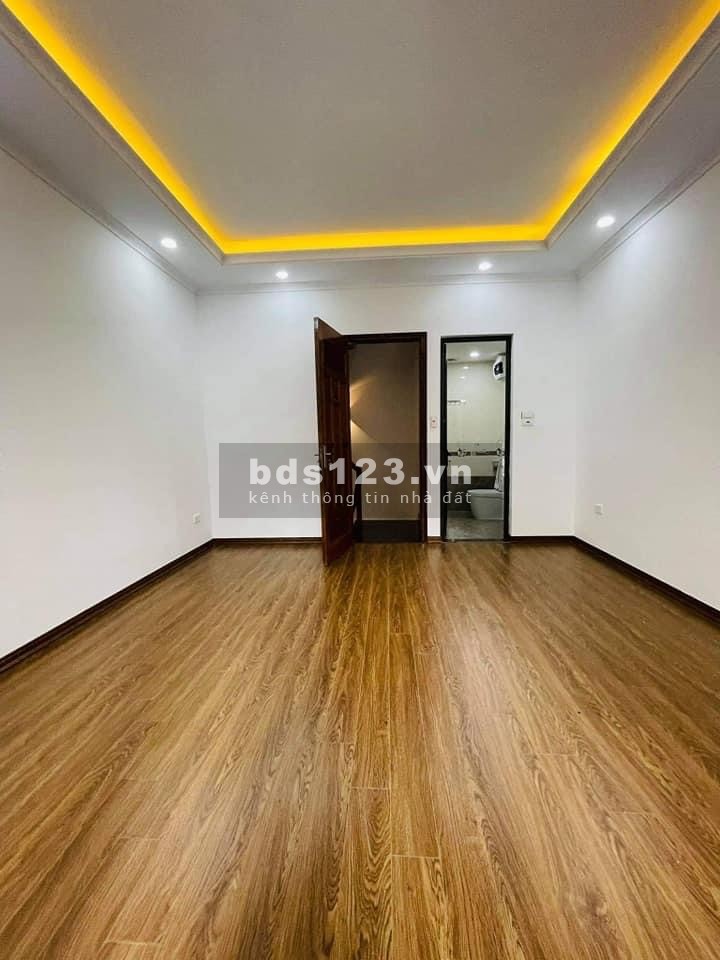 Bán nhà nguyên căn mới đẹp lung linh đương Khương Đình, Quận Thanh Xuân, sổ đẹp