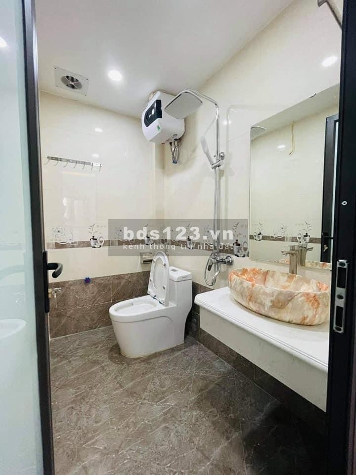 Bán nhà nguyên căn mới đẹp lung linh đương Khương Đình, Quận Thanh Xuân, sổ đẹp