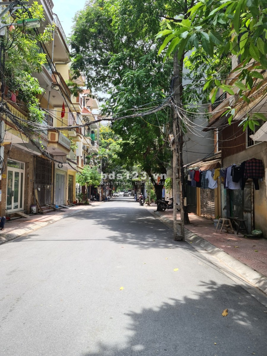 Cho thuê nhà riêng Xuân La Quận Tây Hồ diện tích 40m2, đúc 5 tầng, giá 11 triệu