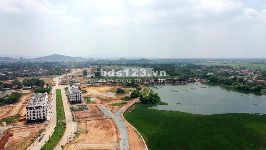 Tôi có 2 lô đất lk22-21,22 khu sinh thái hồ Đầm Vạc cạnh Đài Truyền Hình, Bưu Điện Vĩnh Phúc cần bán