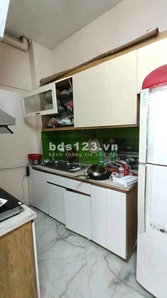 Bán Gấp Nhà 30m × 5 tầng Ngõ 206 Phố Trương Định, ngõ Trước Nhà Rộng 2.5m