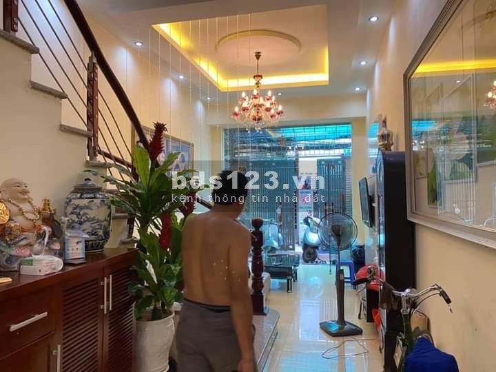 Bán Nhà 4 Tầng Xã Đàn Mặt Ngõ To Như Phố 3 Ô Tô Tránh Đống Đa, lh 0986209188