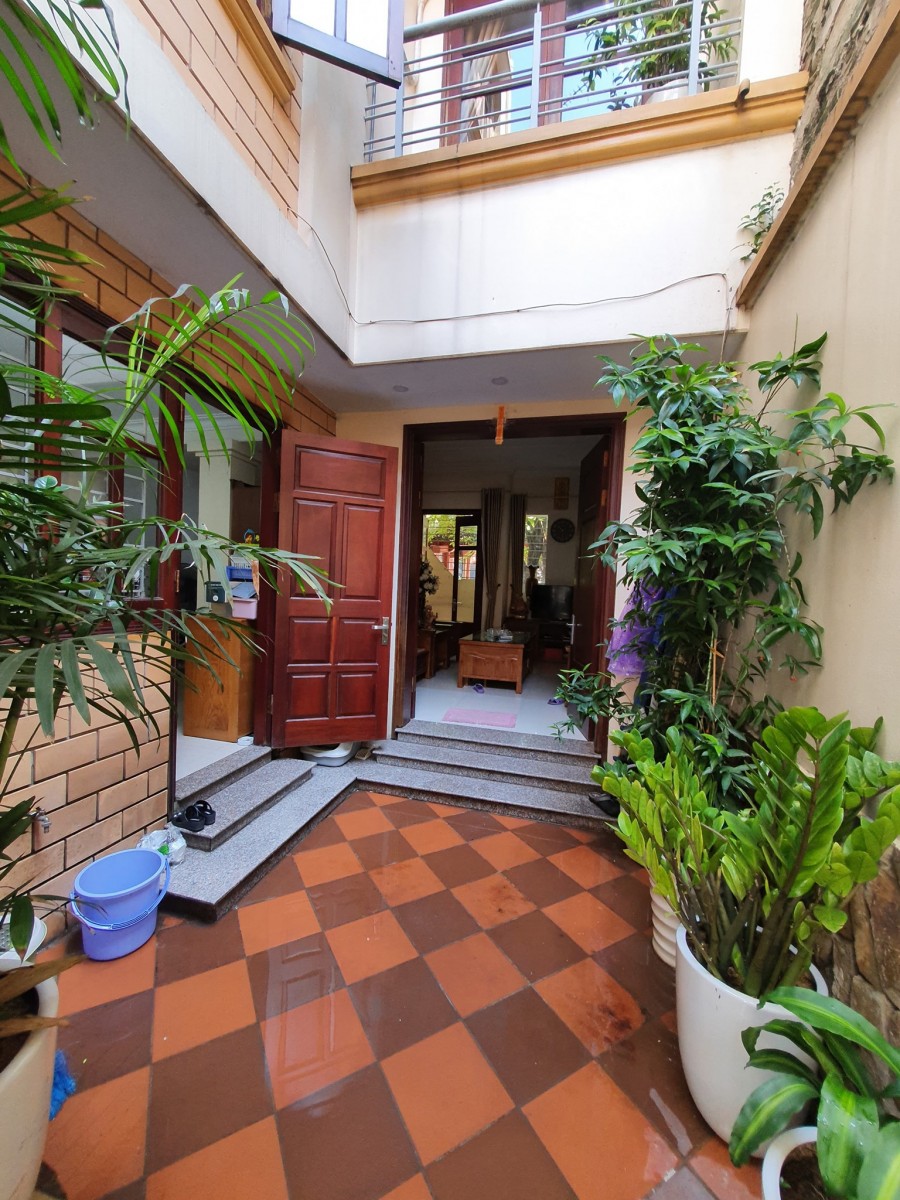 Bán nhà Tô Vĩnh Diện, Thanh Xuân 62m2, 4T, ô tô, kd, giá 7,5 tỷ.