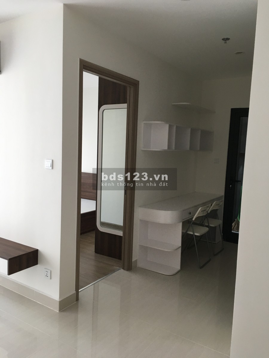 Bán nhanh cc Vinhomes Smart City, đã có sẵn sổ, tiện ích nội khu đầy đủ