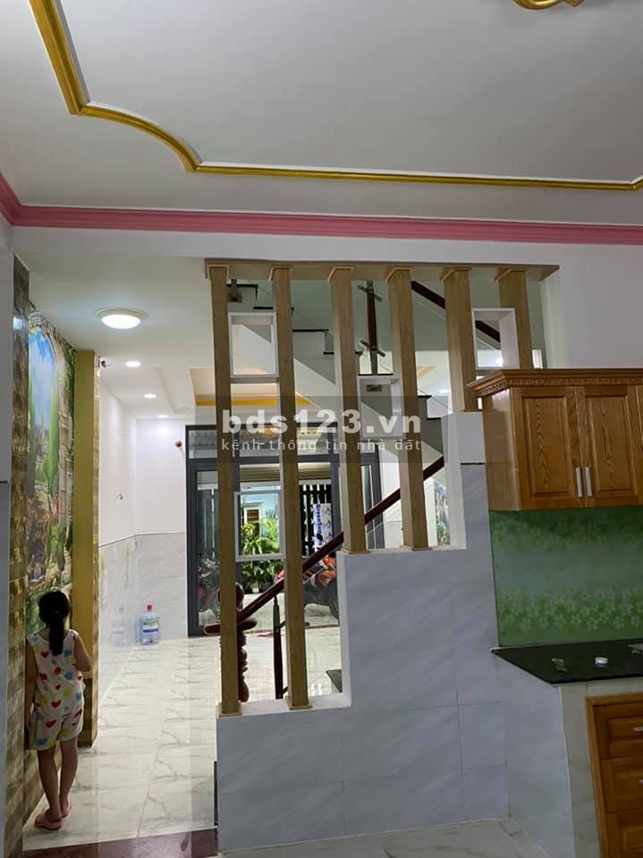 Chỉ với 4 Tỷ 55 Có Ngay Nhà Tiền hẻm Lê Quang Định Quận Bình Thạnh, lhcc