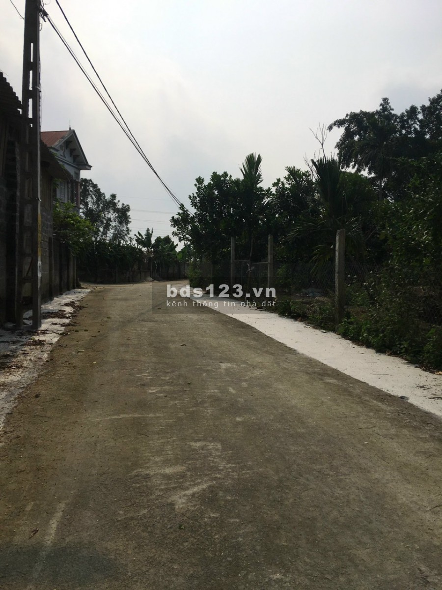 Đất sổ đỏ Xuân Sơn, Sơn Tây, Hà Nội, diện tích 1120m2, mt 16m, giá 2.7 triệu/m2, lhcc