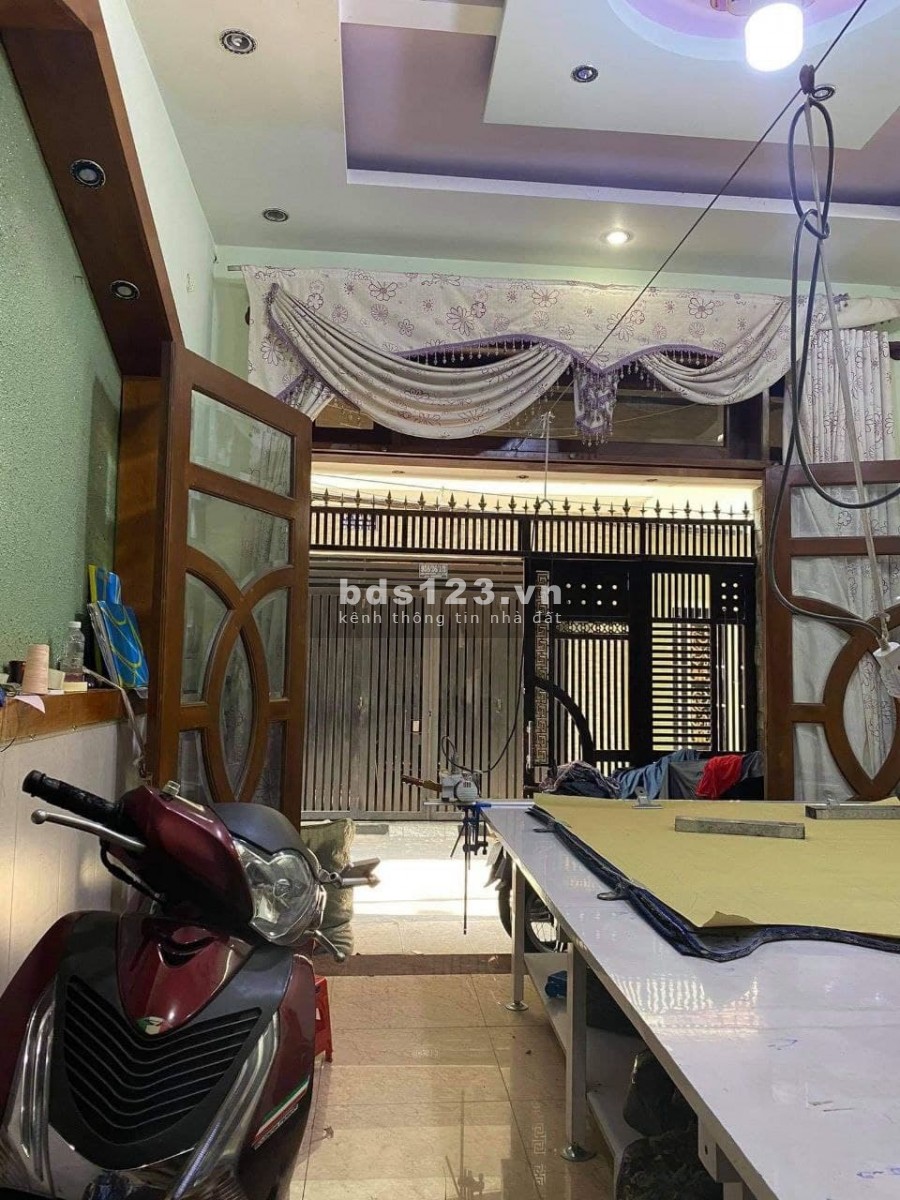 Khu Bàu Cát Tân Bình, hẻm xe hơi vào nhà, diện tích 68m2, giá chỉ 7.5 tỷ