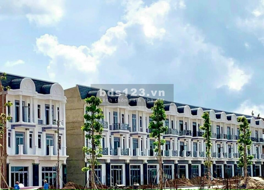HOT... CHIẾT KHẤU 10% CHO KHÁCH HÀNG, DUY NHẤT 20 SẢN PHẨM TẠI CENTURY CITY