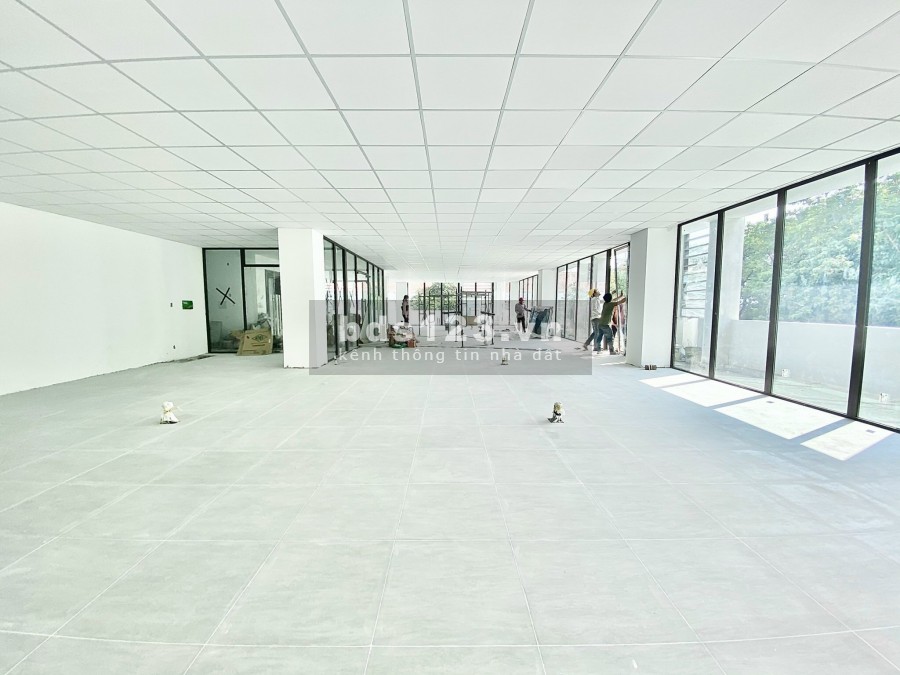 Cho thuê nhà Phú Thọ Hòa, Quận Tân Phú, diện tích sử dụng 12x20m, 2 lầu