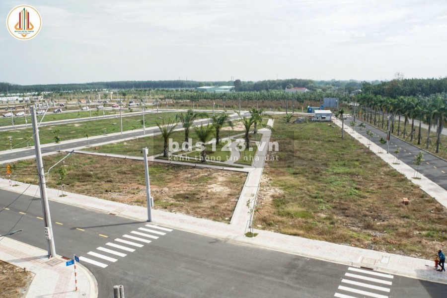 Đất thổ cư cặp sát khu trung tâm hành chính, chợ Bến Cát, Bình Dương, sổ hồng cầm tay