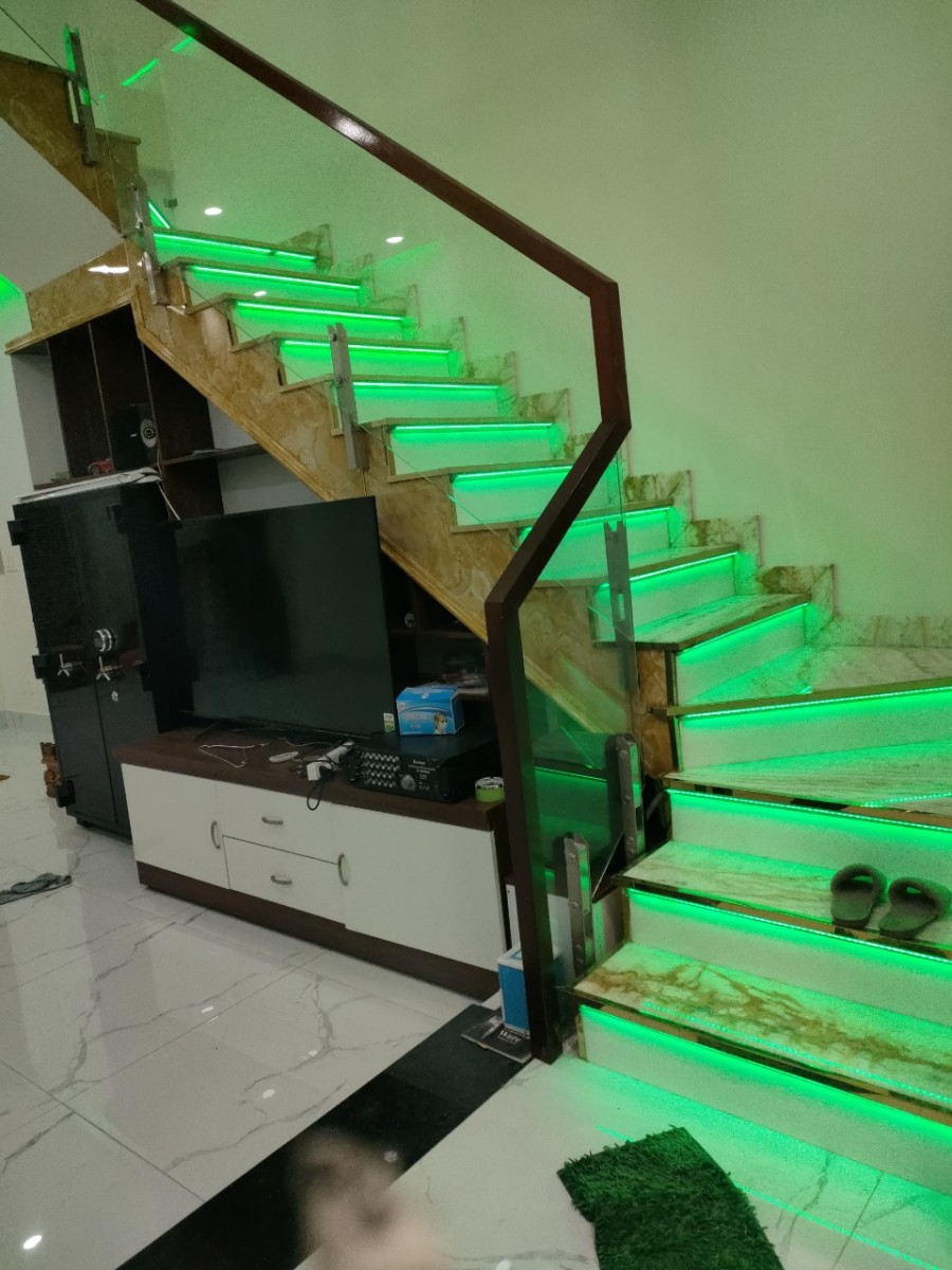 Bán nhà khu dân cư Centana, Long Trường, Quận 9, tiện ích đủ, sổ hồng hoàn công